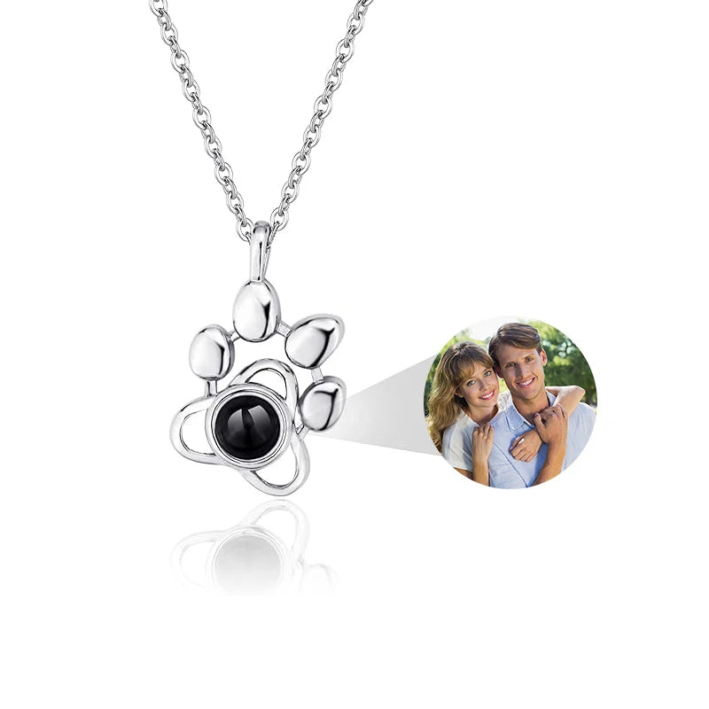 Collar con Proyección de Foto – Guarda un Recuerdo Inolvidable en una Joya Única